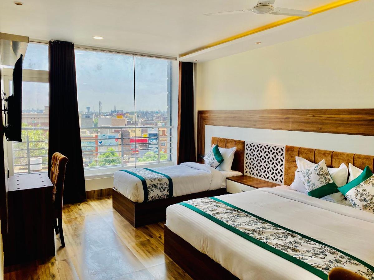 Hotel White House By An Hotels - Walking Distance From Golden Temple Amritsar Dış mekan fotoğraf