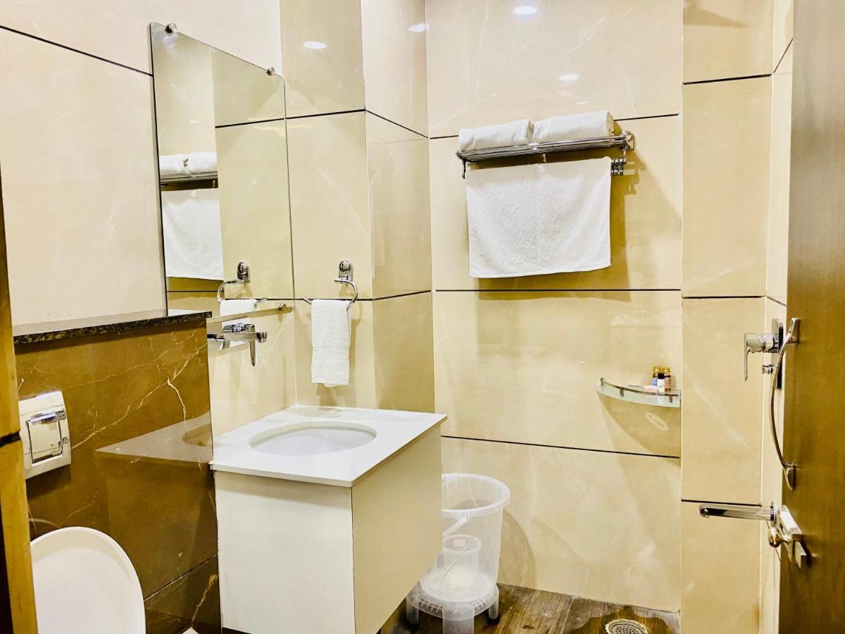 Hotel White House By An Hotels - Walking Distance From Golden Temple Amritsar Dış mekan fotoğraf