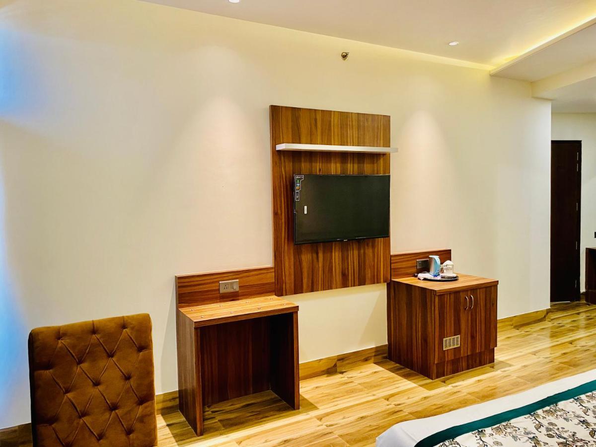 Hotel White House By An Hotels - Walking Distance From Golden Temple Amritsar Dış mekan fotoğraf