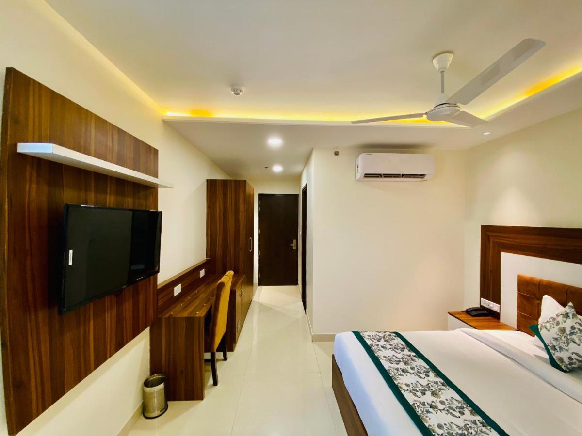 Hotel White House By An Hotels - Walking Distance From Golden Temple Amritsar Dış mekan fotoğraf
